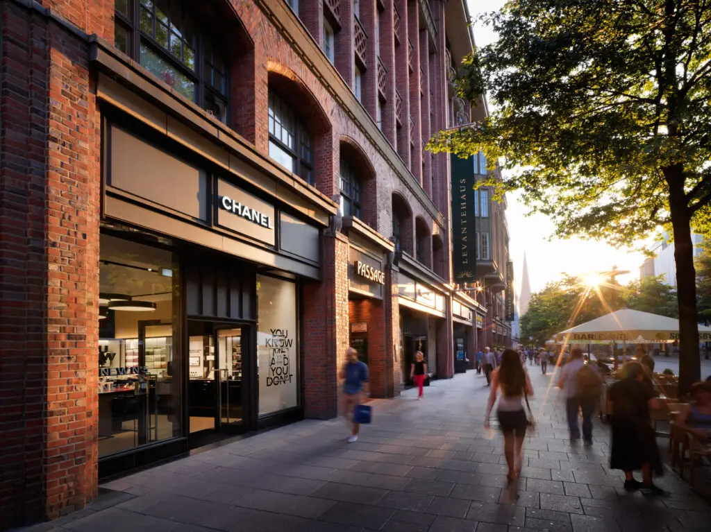 Levantehaus Shopping Mall, Hamburg / Almanya