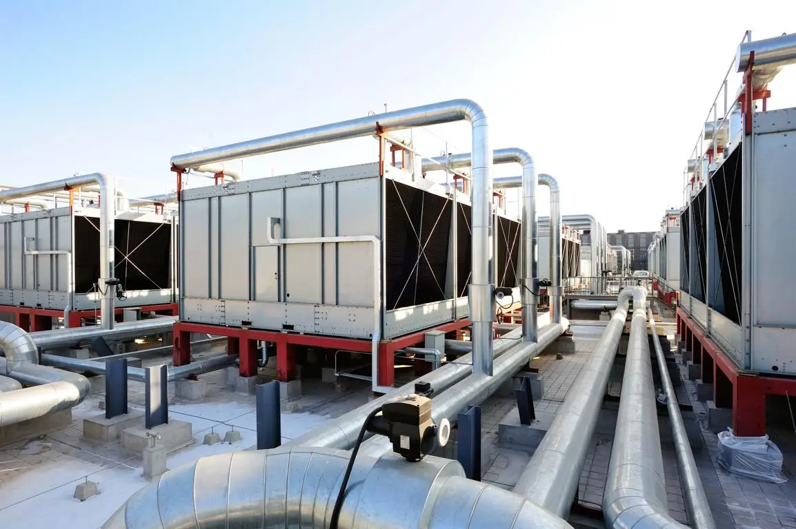Energy Efficiency Retrofit for Chiller System of Data Center